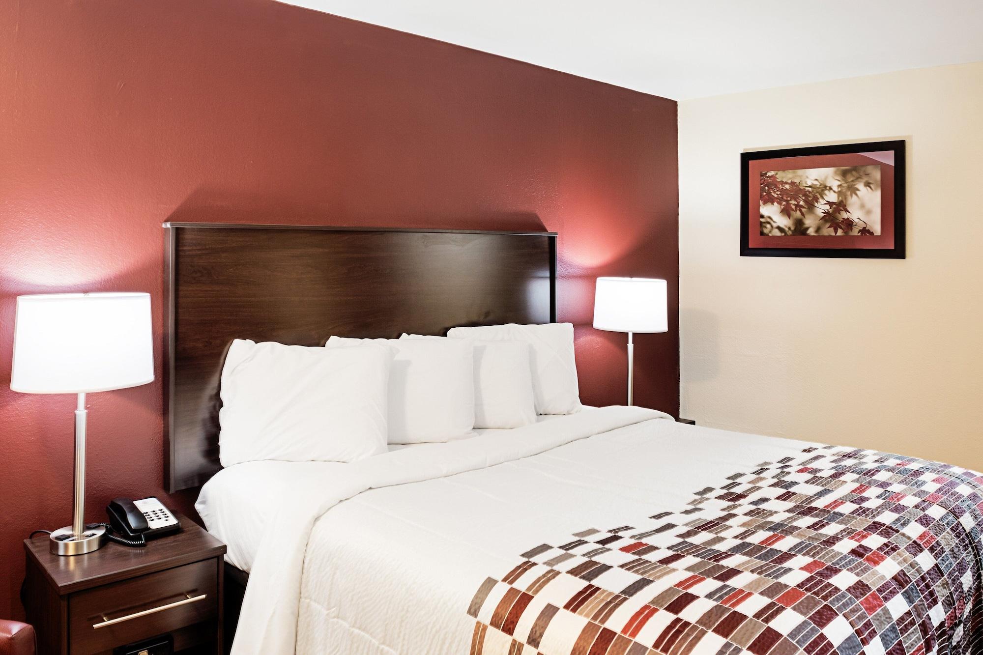 Red Roof Inn Indianapolis East Exterior photo